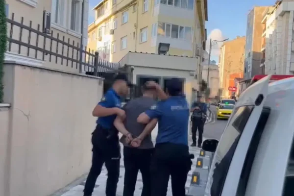 Şişli’de Atatürk’e hakaret eden şüpheli yakalandı